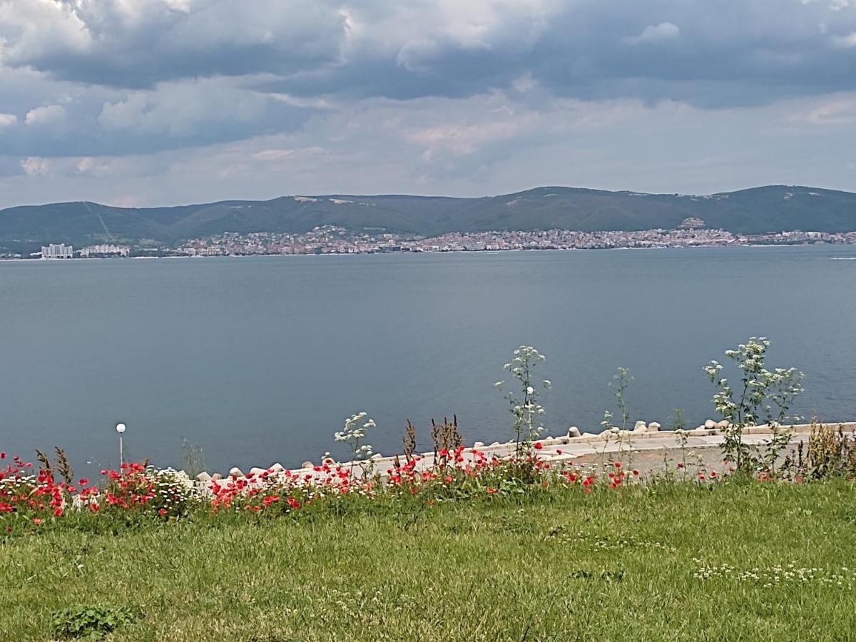 Prestige Fort Beach Private Apartment-Studio 46 Sveti Vlas Luaran gambar