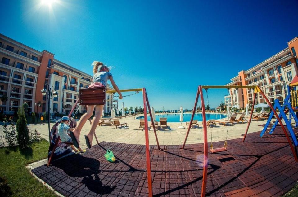 Prestige Fort Beach Private Apartment-Studio 46 Sveti Vlas Luaran gambar